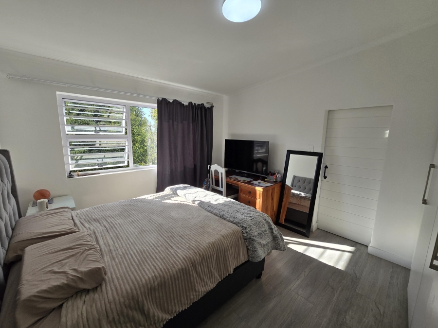 To Let 3 Bedroom Property for Rent in Protea Valley Western Cape